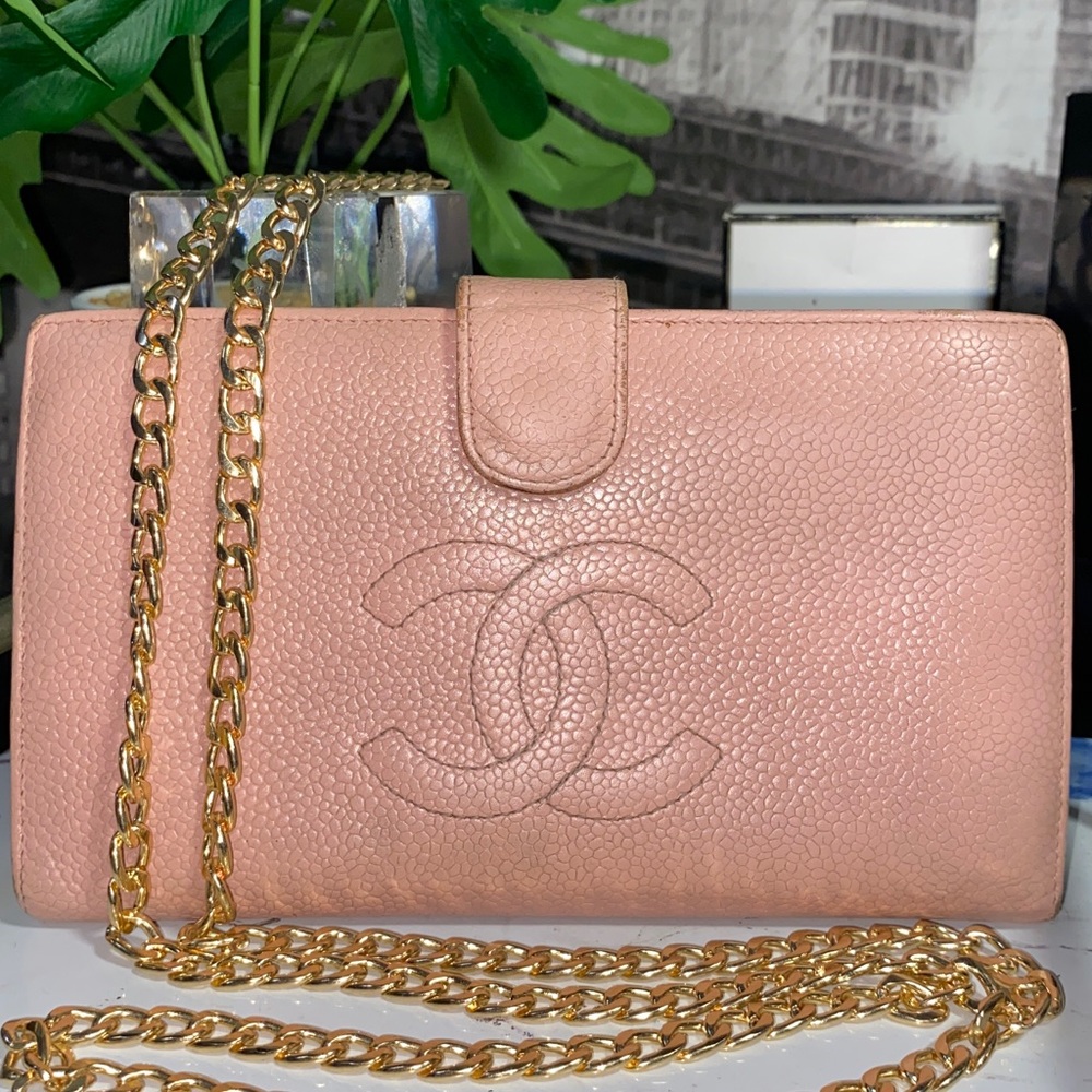 Authentic CHANEL Pink Caviar Timeless CC Purse Wallet - Picture 4 of 17